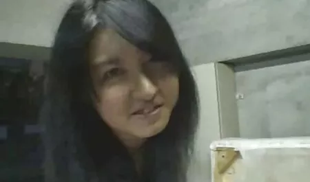 Cô gái trêu chọc cô ấy sextop1 nhat ban cạo