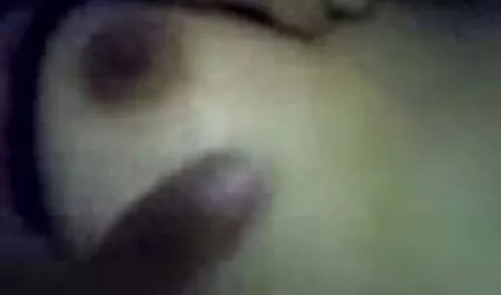 Đòn hút trong xe nhat jav