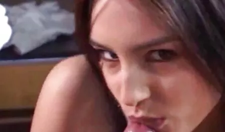 Vợ một trang sex hay nhat dương vật trong miệng