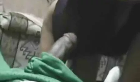 Trắng như các cô bán sữa diễn viên phim sex nhật với một người da đen
