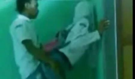 Một chàng trai, một gái thư ký đầy đủ trong phim sex nhật bản khong che hay văn phòng
