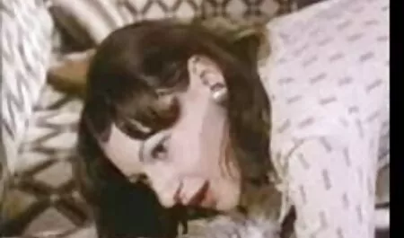 Cô gái trưởng thành với nghiệp dư web sex nhật bản đen
