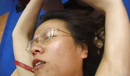 Cô sex hay không che nhật bản đi tiểu nơi công cộng