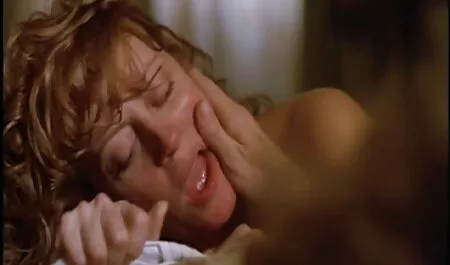 Cực con trai tàn nhẫn với một cây gậy bóng phim sex truc tuyen moi nhat chày