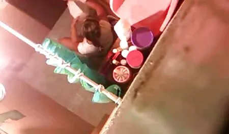 Con jav mới cập nhật đặt trên một dây nịt và hoạt động trên cái âm đạo